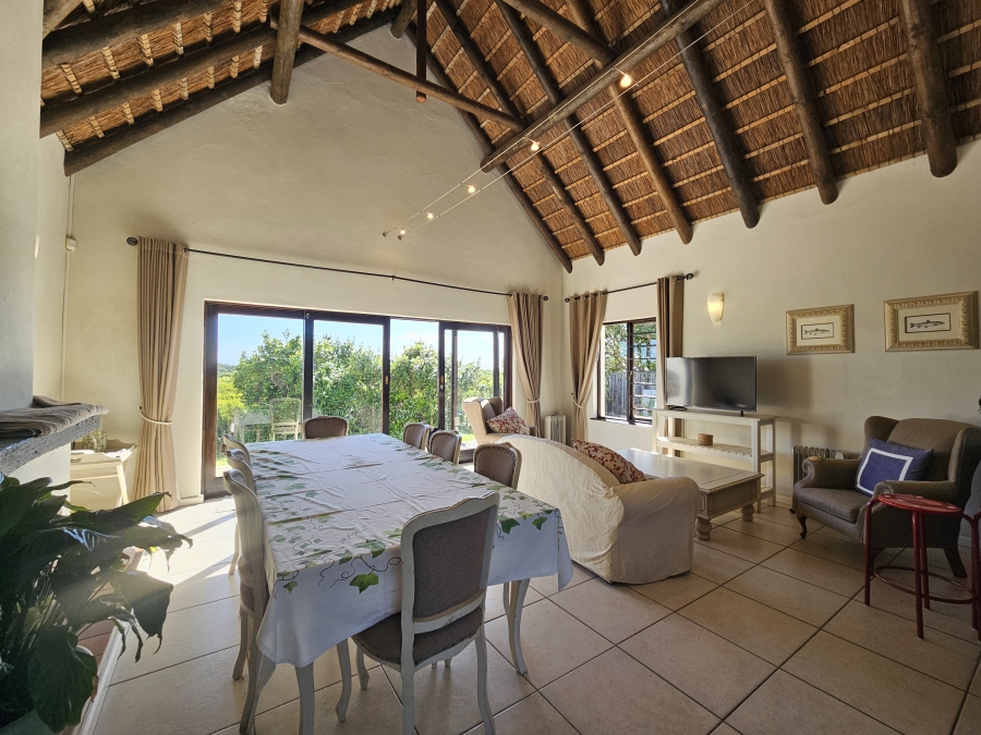 To Let 4 Bedroom Property for Rent in St Francis Bay Village Eastern Cape